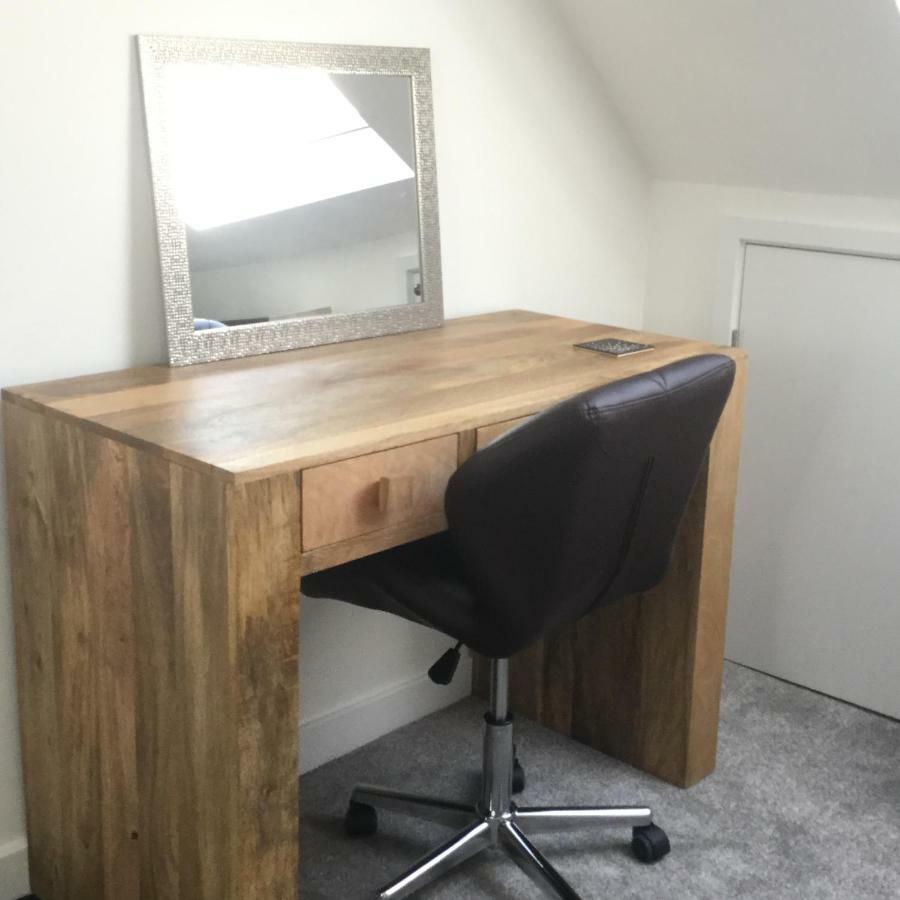 Idyllic Studio Flat Winchester Bagian luar foto