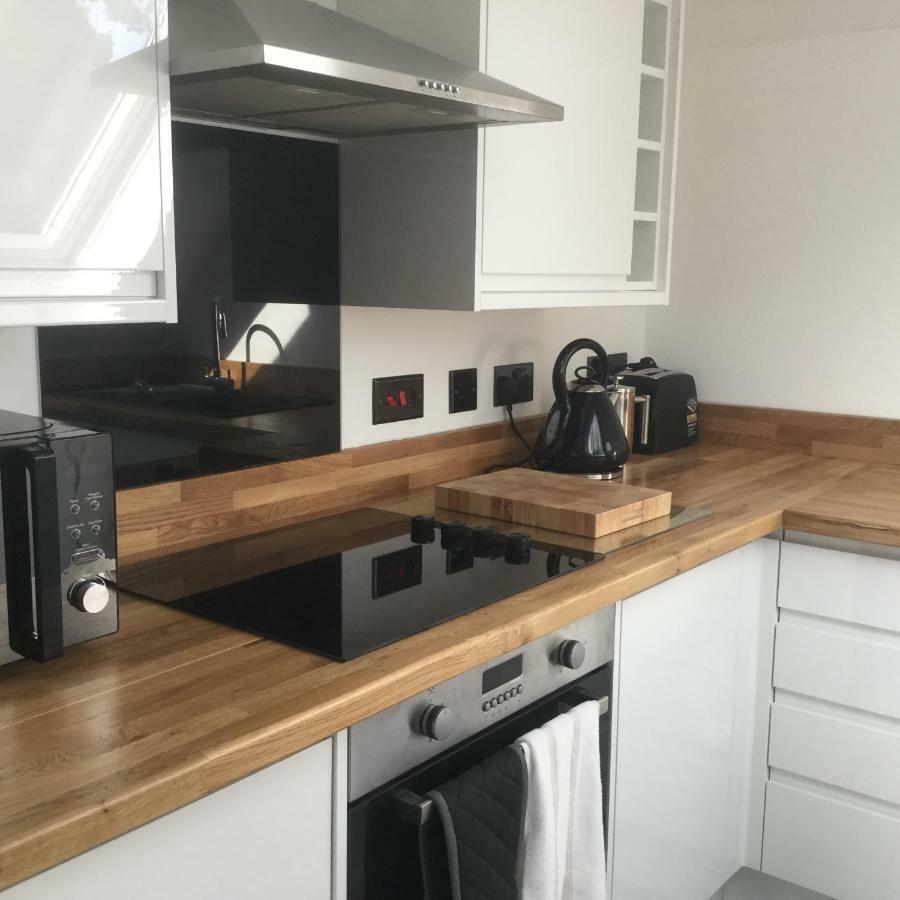 Idyllic Studio Flat Winchester Bagian luar foto